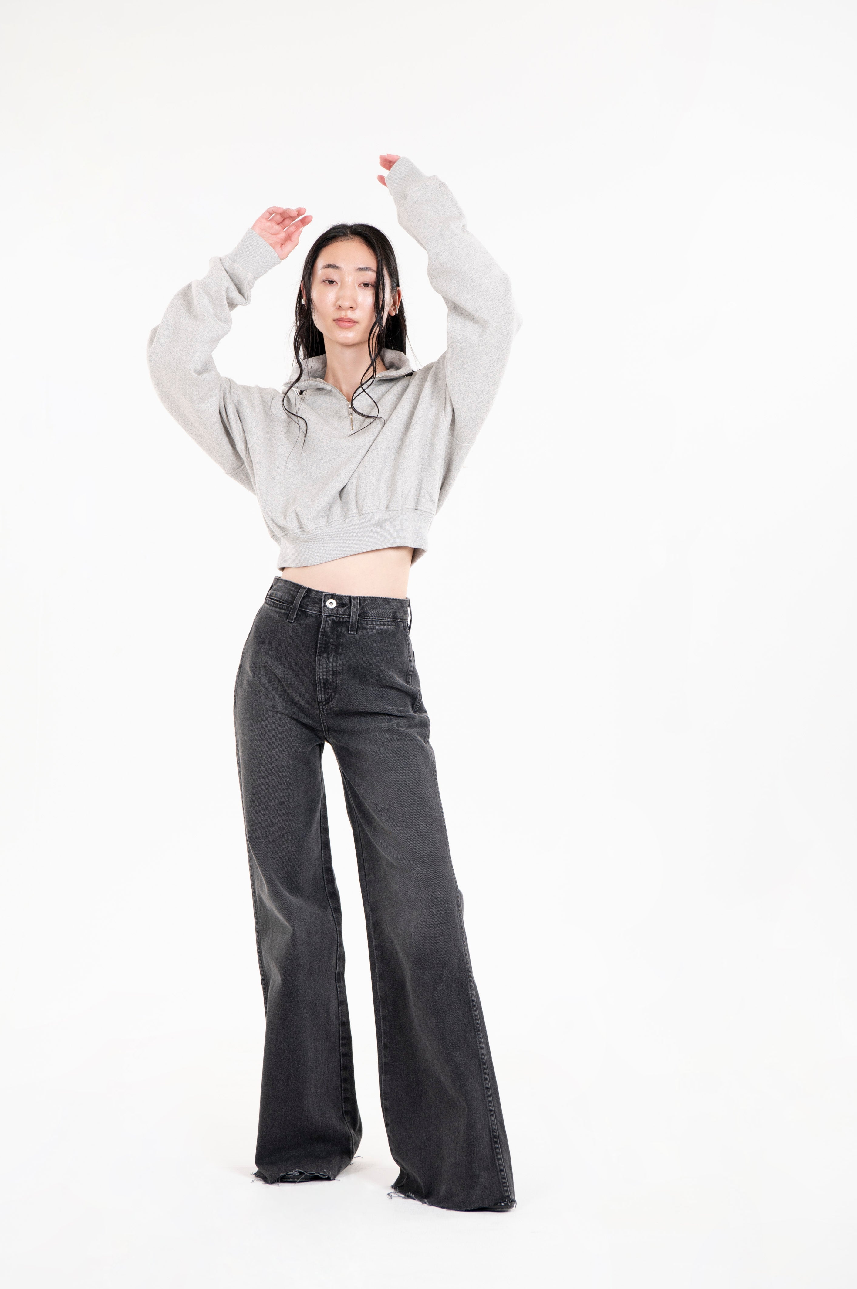 TSURIAMI CROPPED SWEAT H. ASH GREY