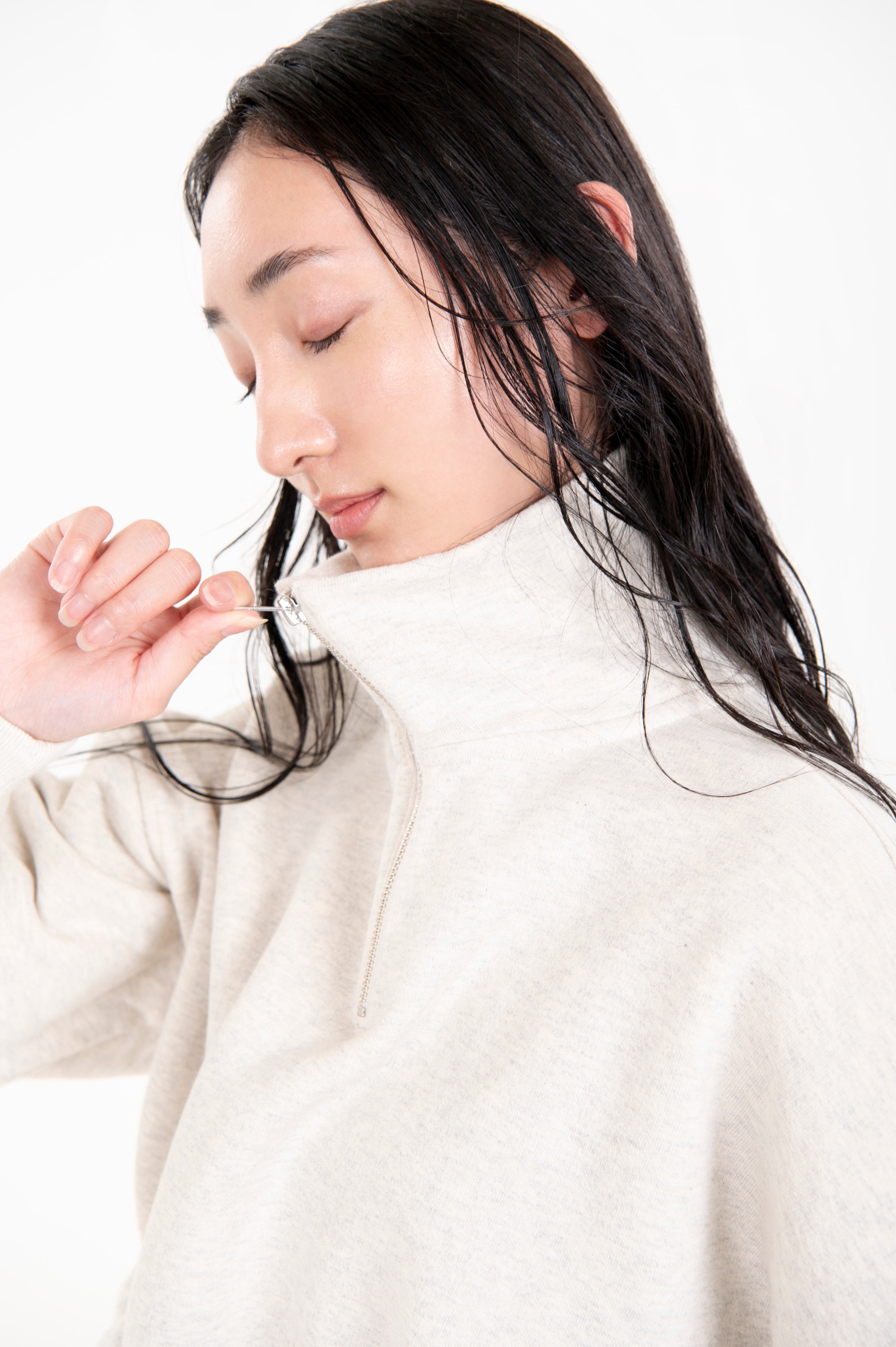 TSURIAMI CROPPED SWEAT OATMEAL