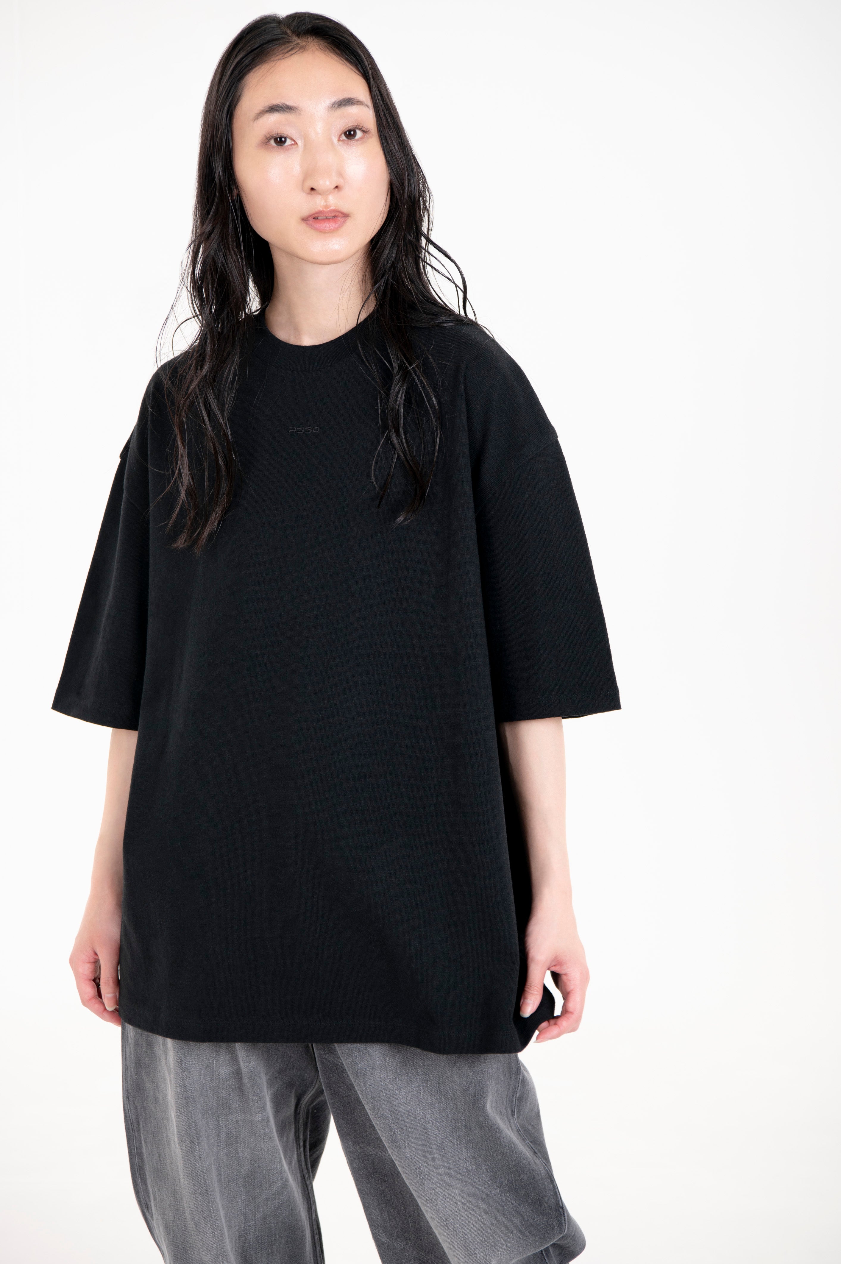 TSURIAMI UNISEX OVERSIZED TEE BLACK