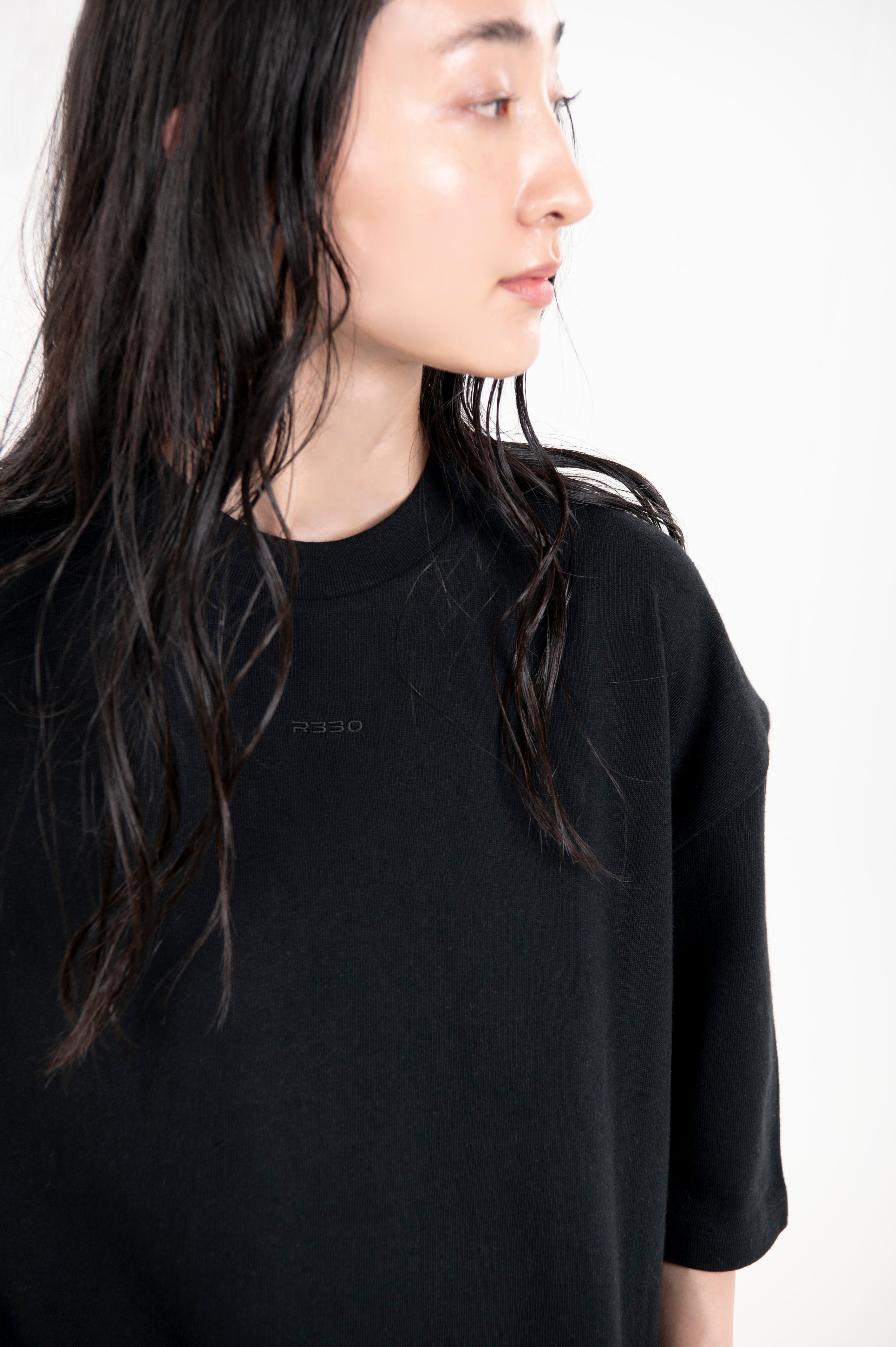 TSURIAMI UNISEX OVERSIZED TEE BLACK