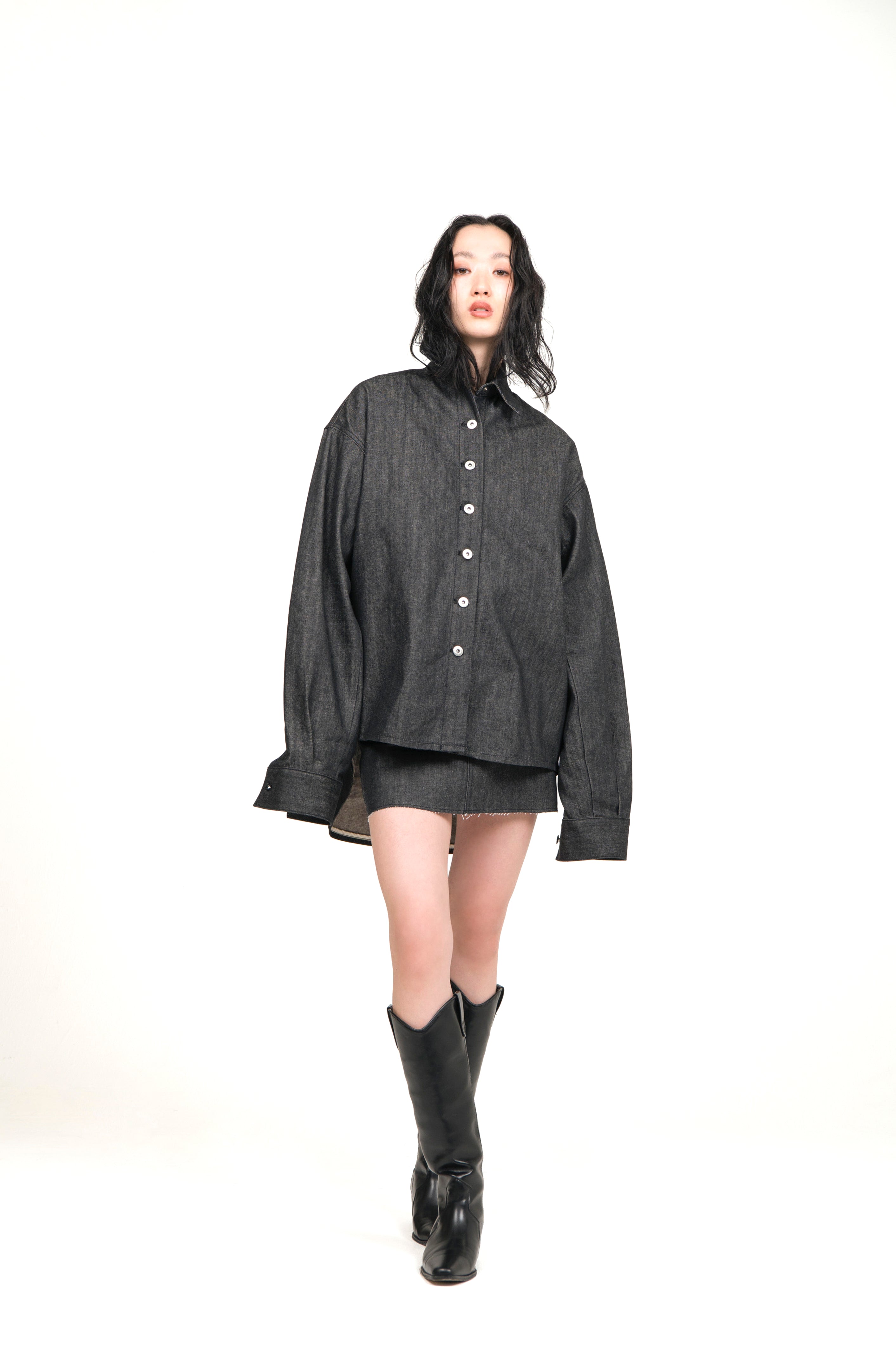 OVERSIZED DENIM SHIRT JACKET BLACK