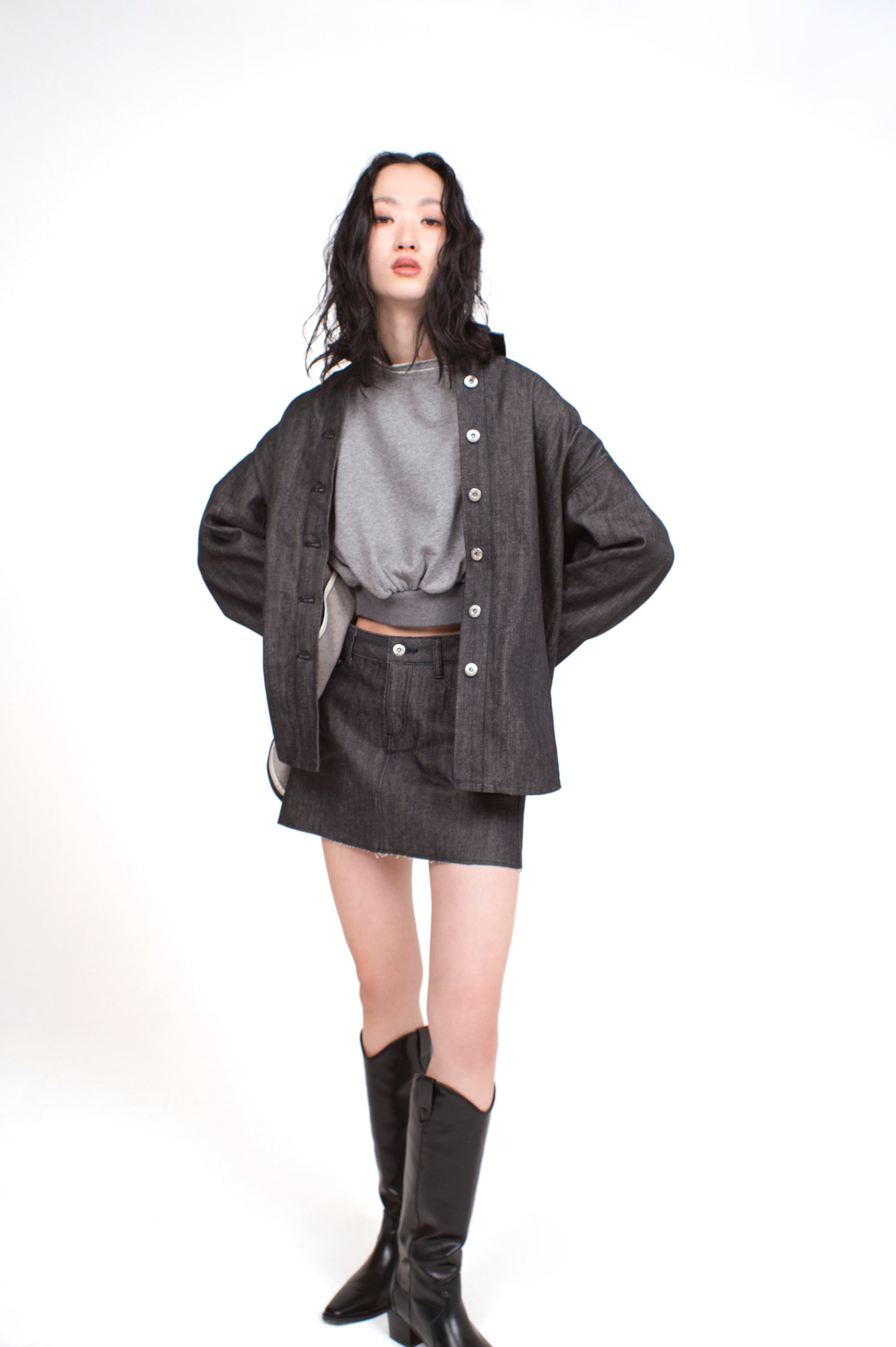 DENIM MINI SKIRT NON-WASH BLACK