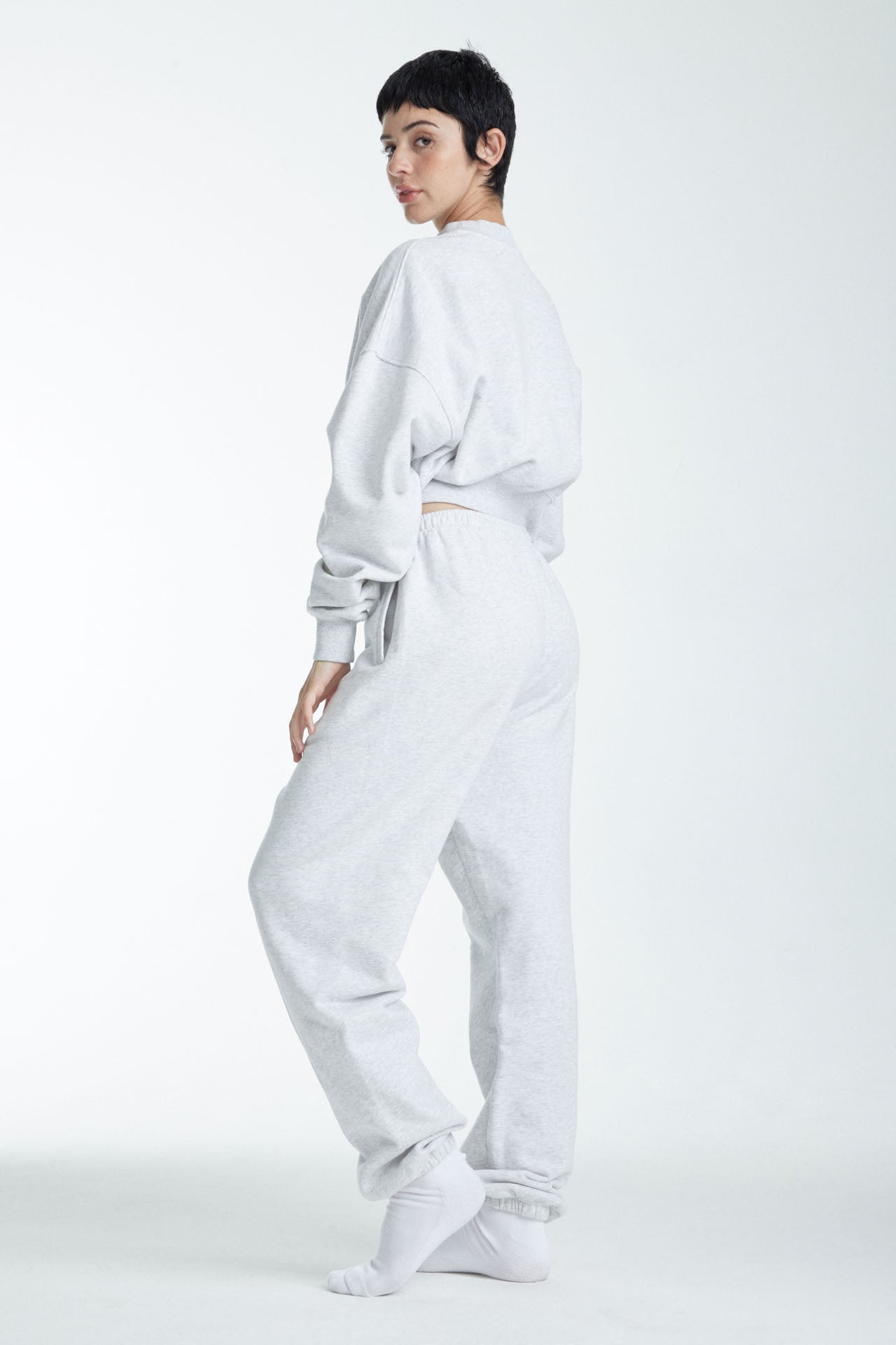 Cropped Mock Neck Crew Sweat Ash Grey