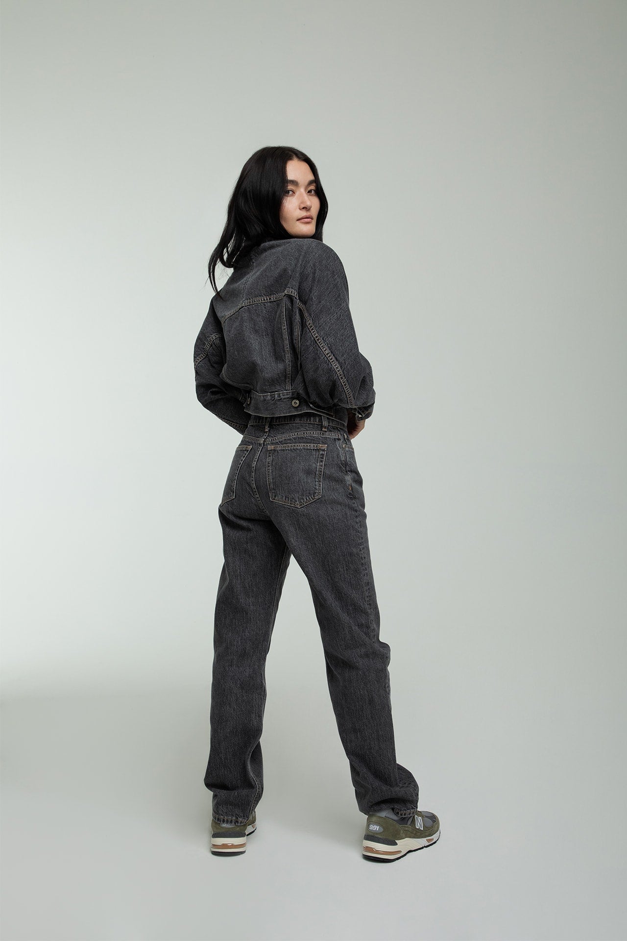 Low Rise Straight Fit Charcoal