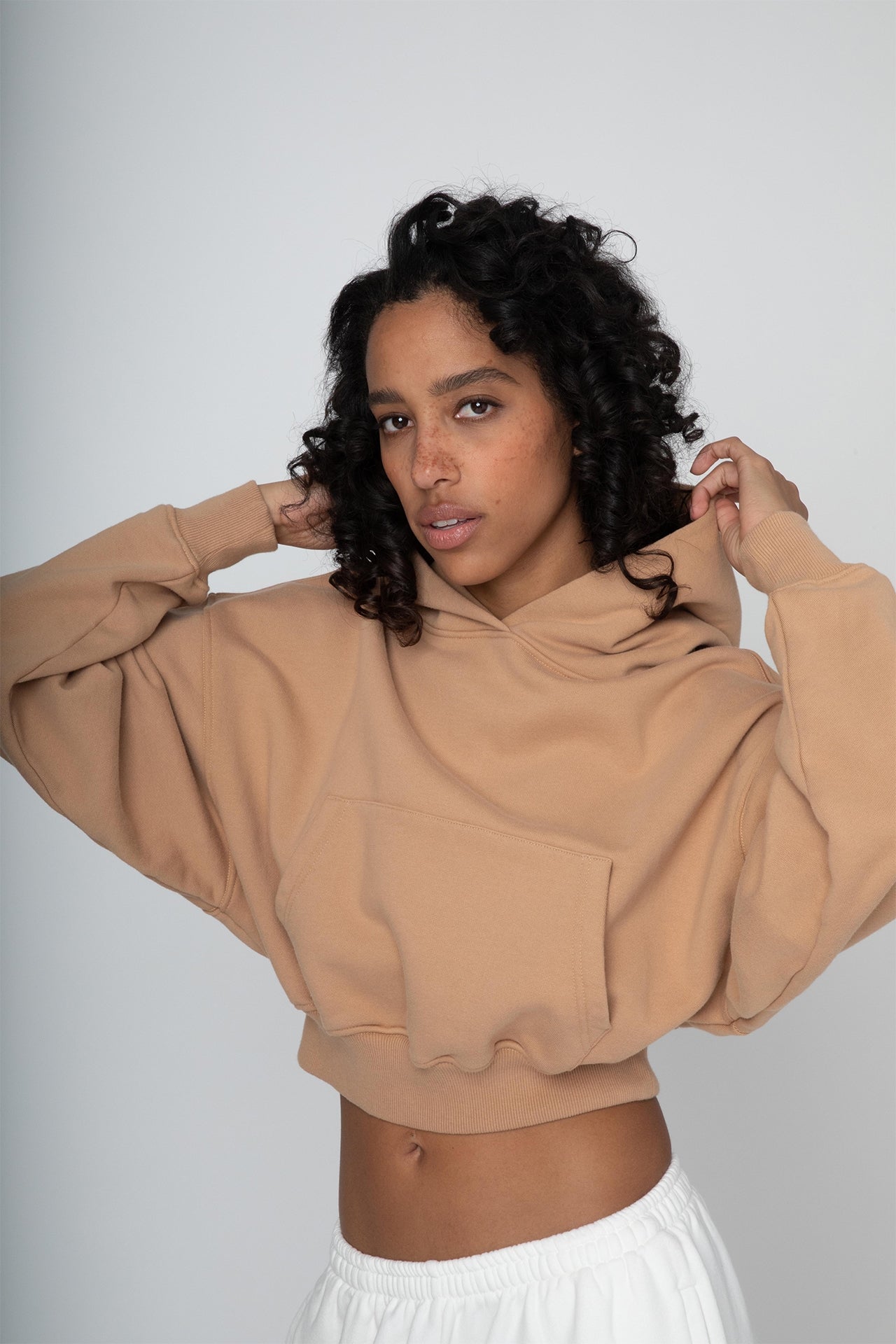 Cropped Pullover Hoodie Light Brown