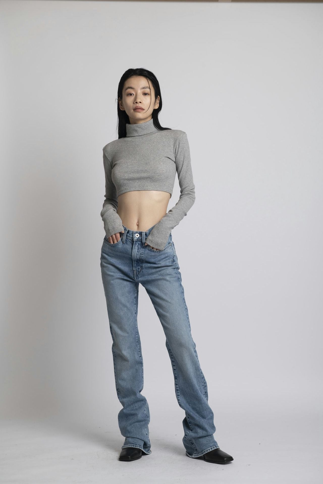 Neo Fitted Cropped Turtle Neck Gray