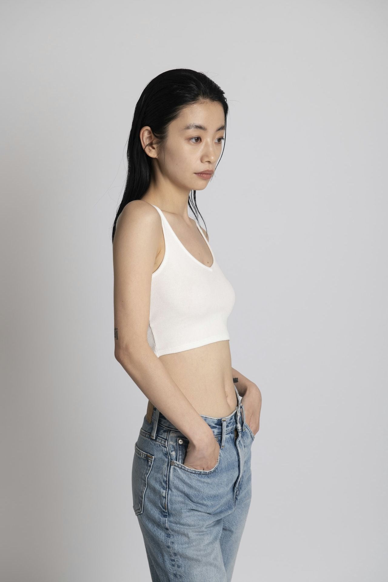 Neo Fitted Cropped Tank White