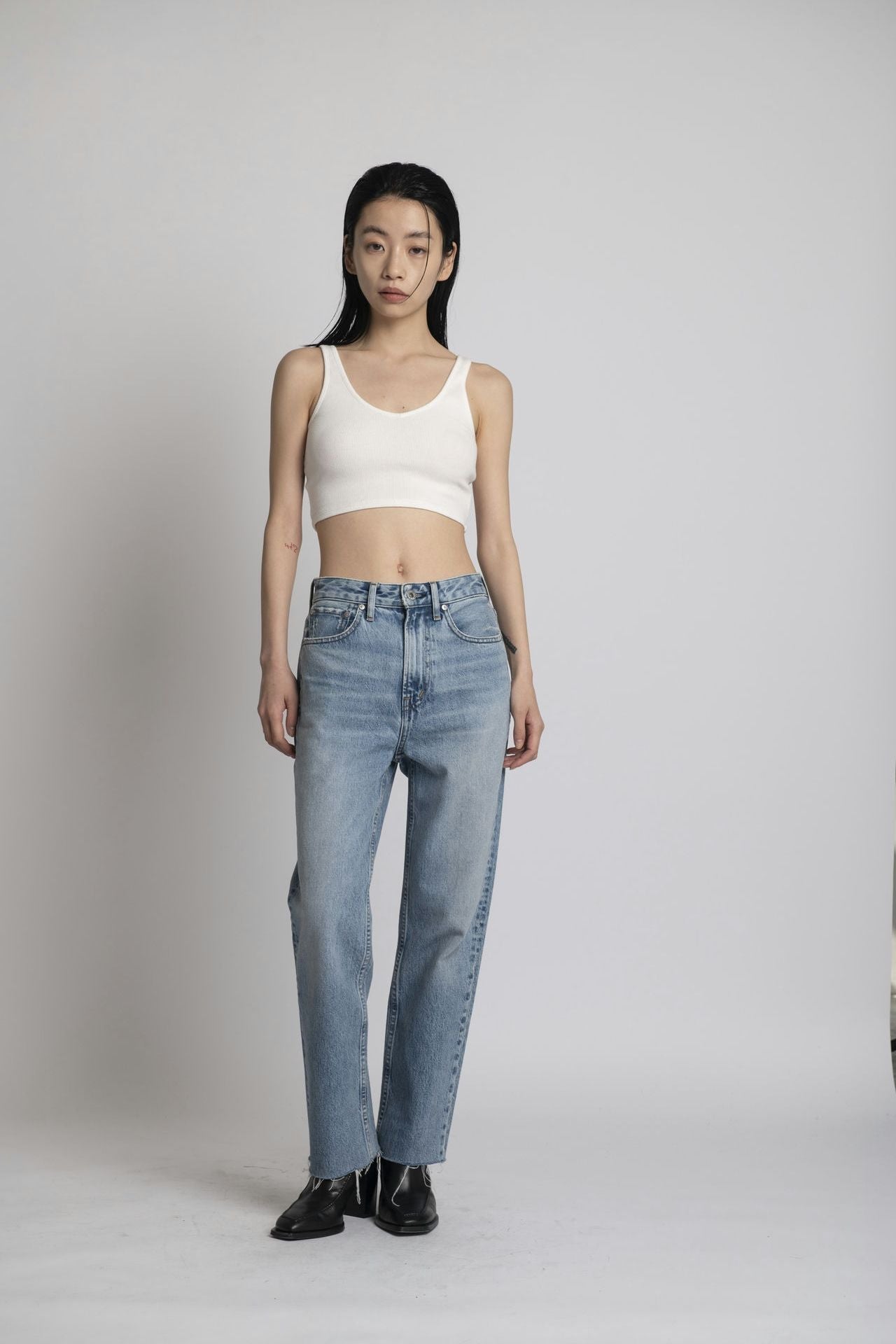 Neo Fitted Cropped Tank White