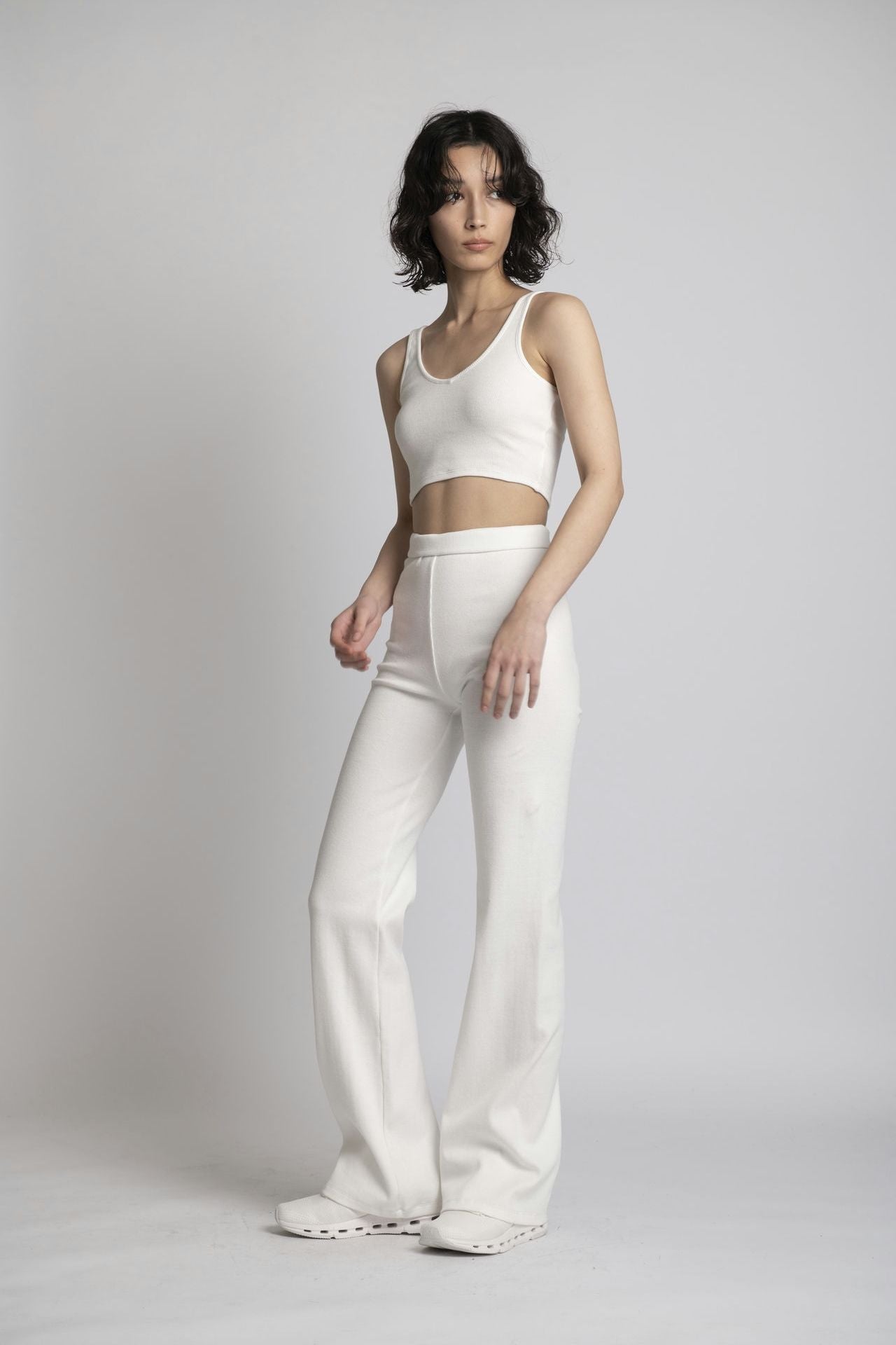 Neo Fitted Wide Pants White