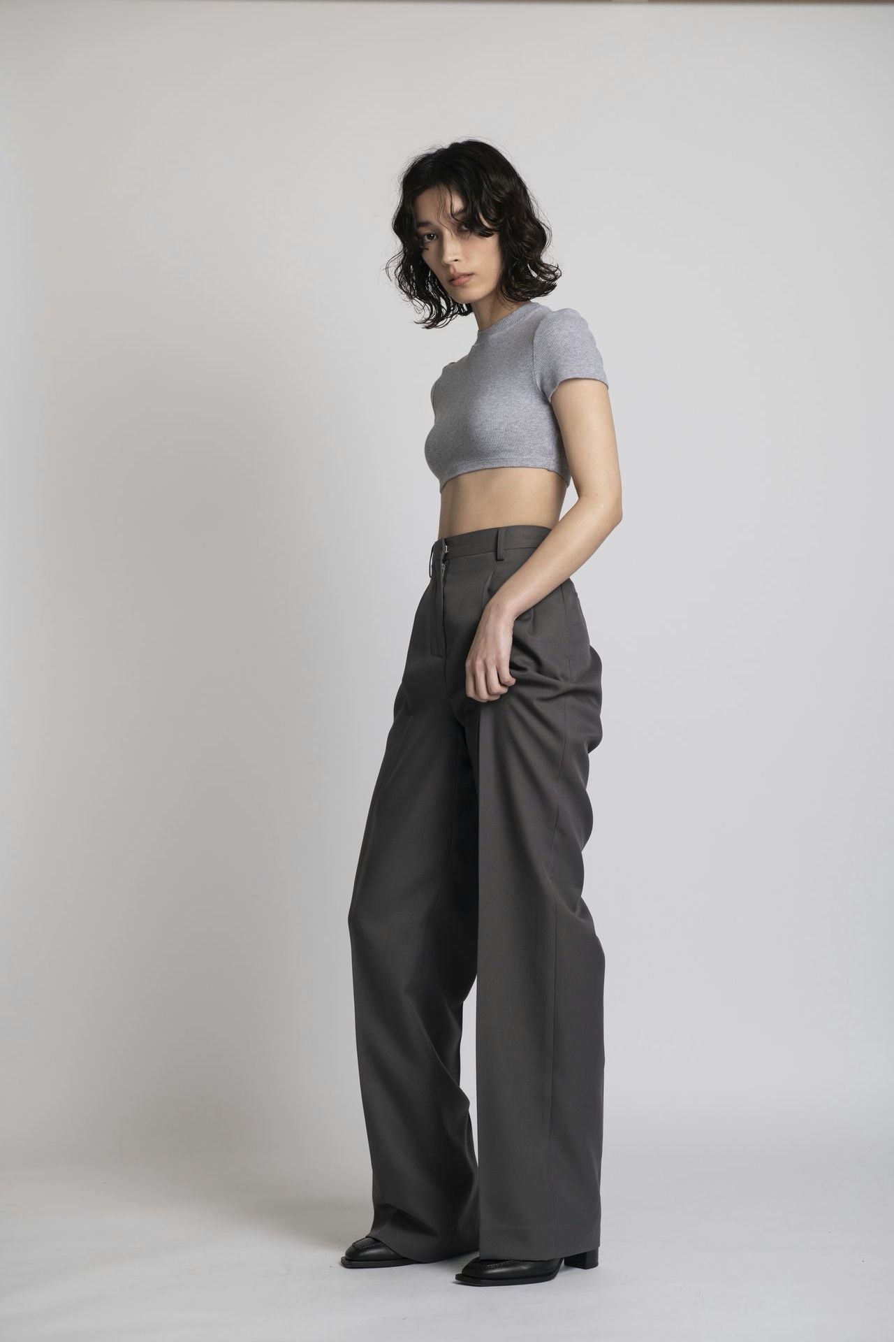 Neo Fitted Cropped Tee Gray