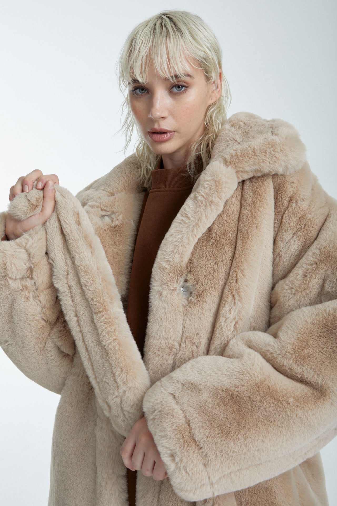Unisex Eco-Fur Robe Coat Beige