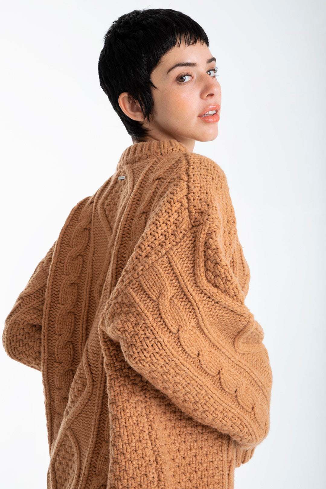 Unisex Cable Knit Sweater Light Brown