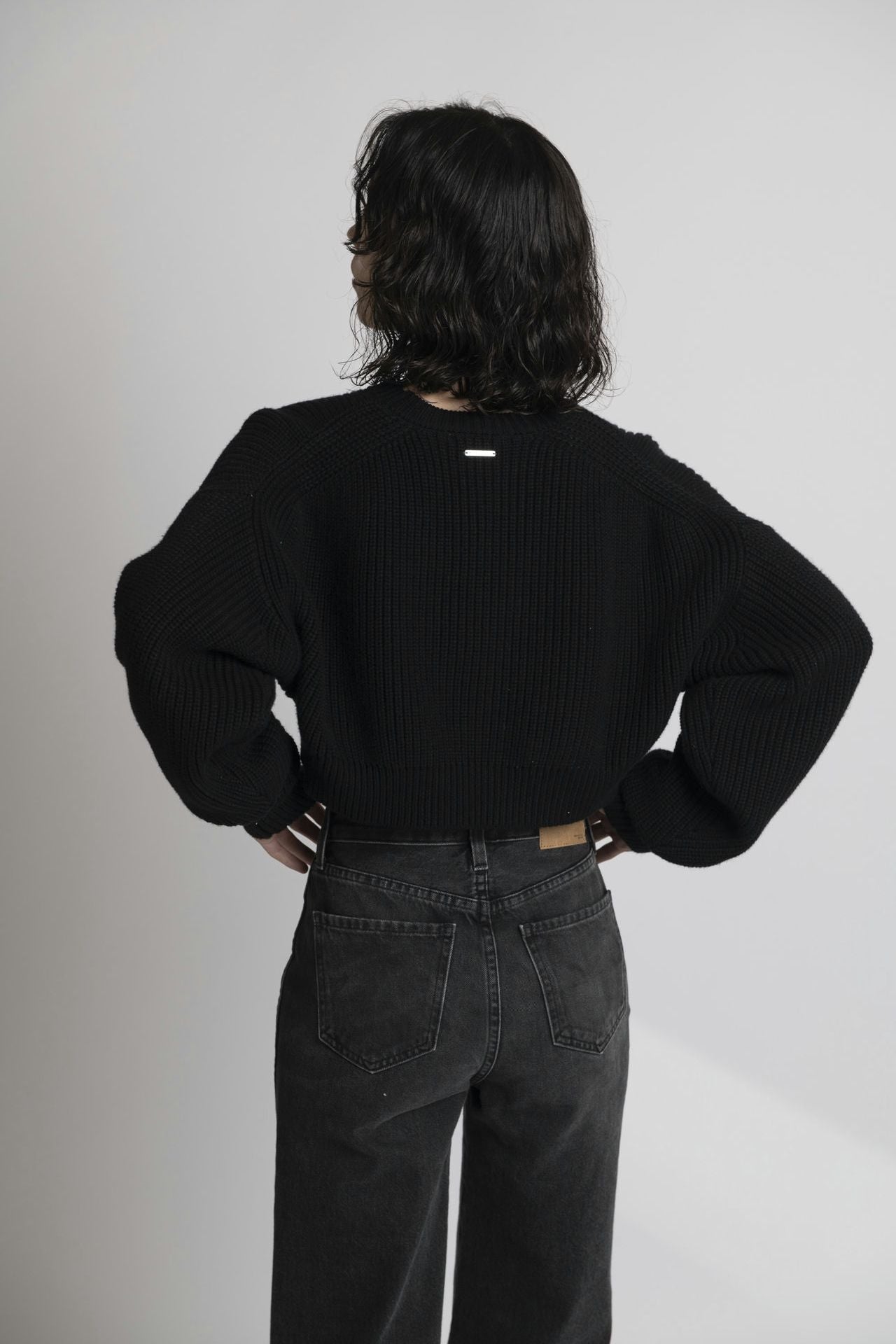 Organic Cotton Cropped Knit Black