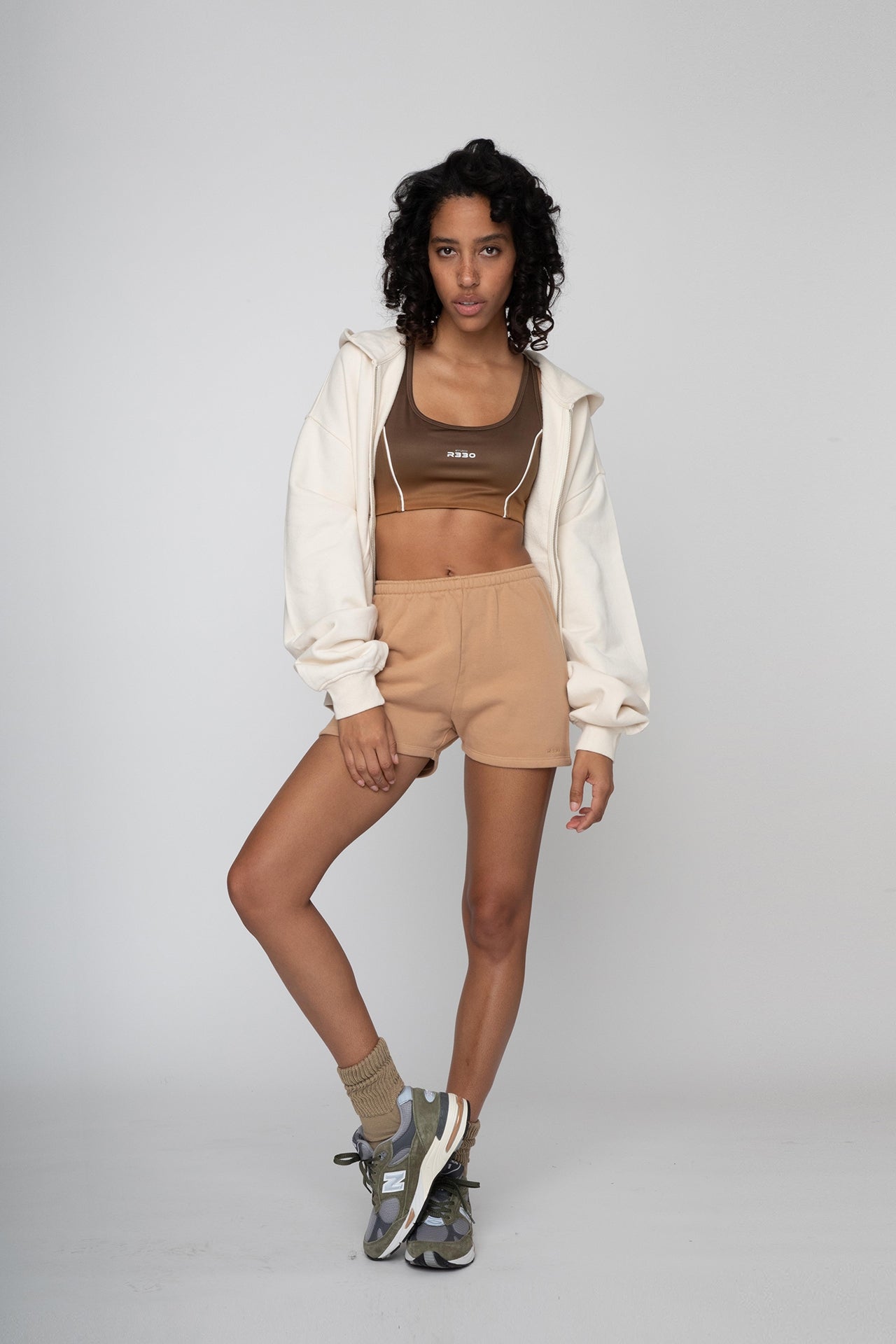 Women's Fitted Sweat Shorts Light Brown