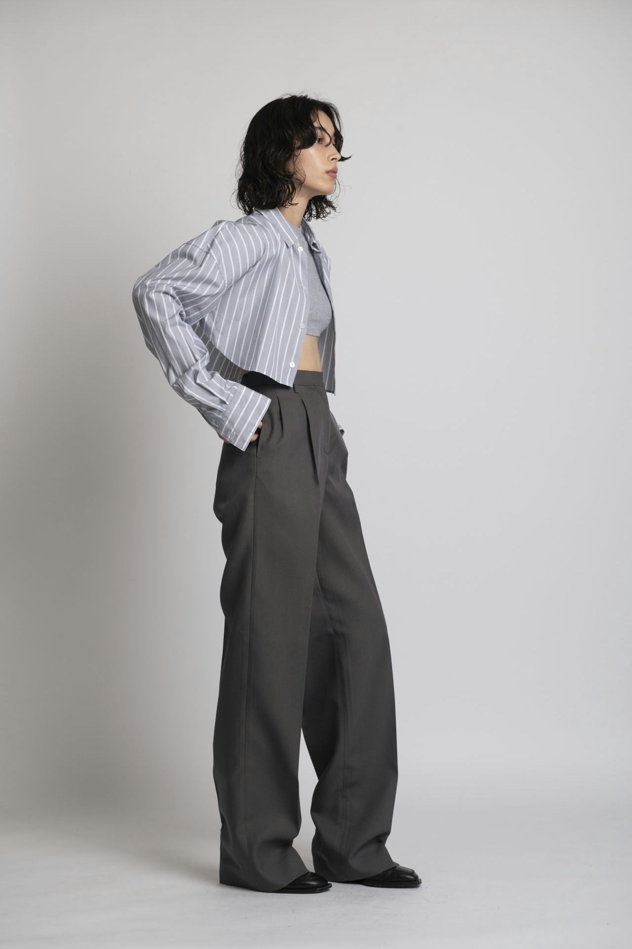 Cropped Shirt Grey Stripe