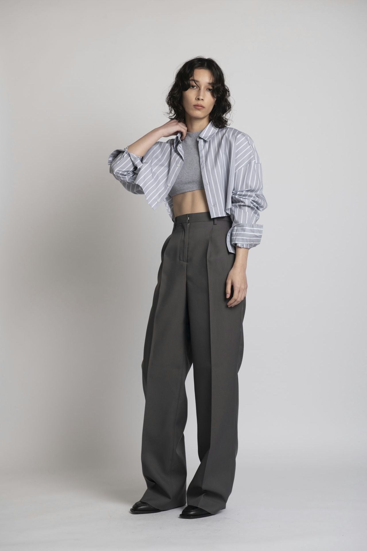 Cropped Shirt Grey Stripe