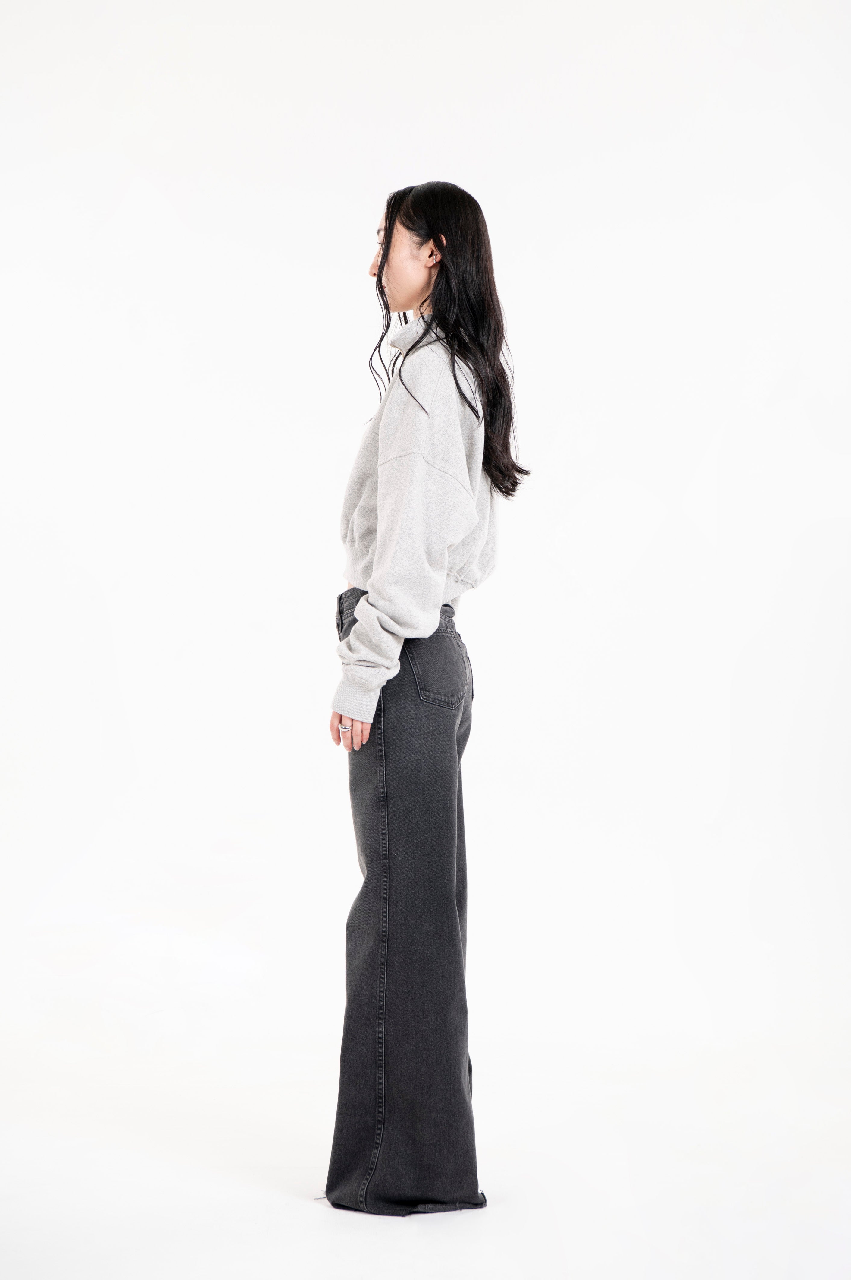 TSURIAMI CROPPED SWEAT H. ASH GREY