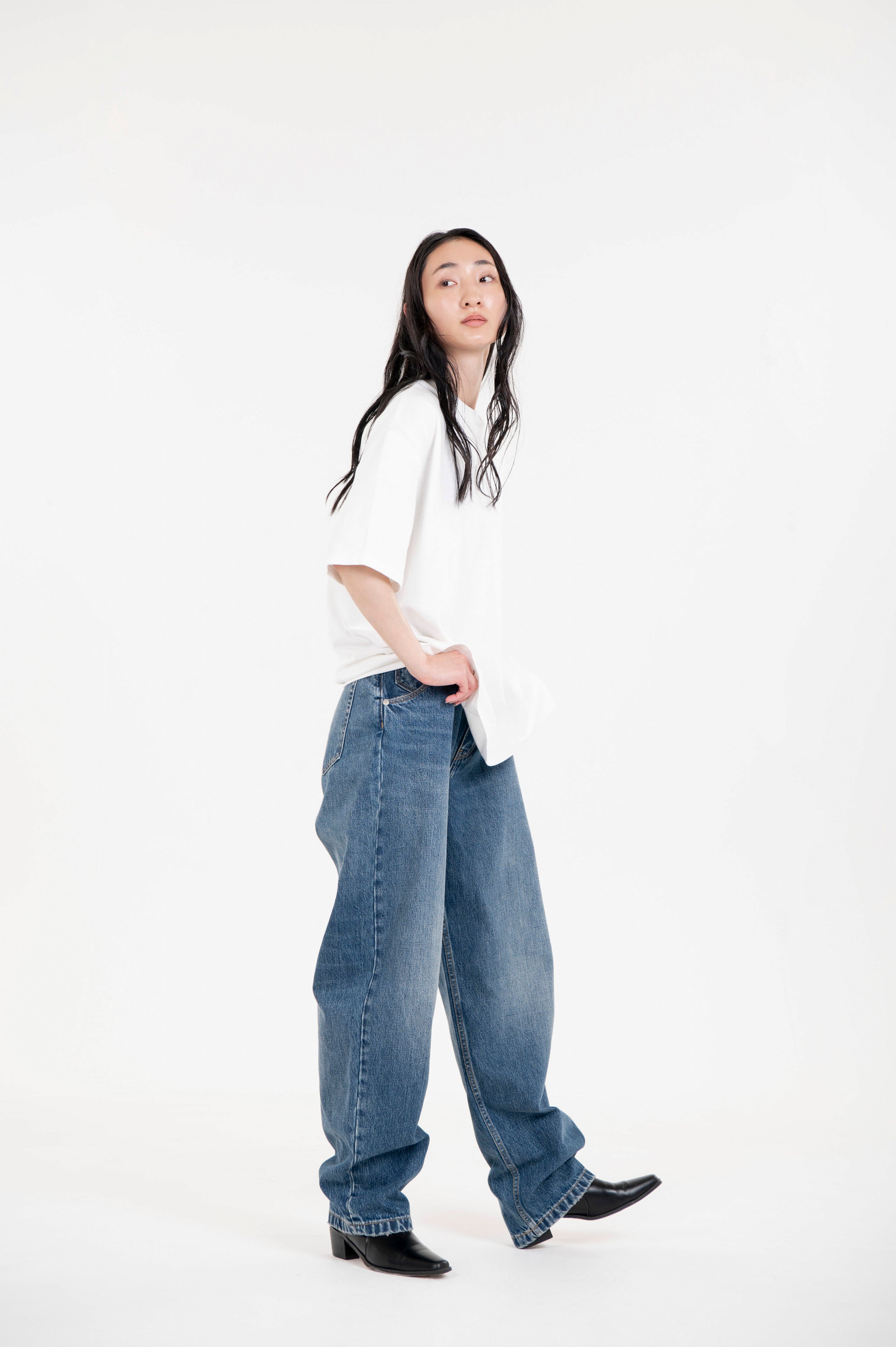 TSURIAMI UNISEX OVERSIZED TEE WHITE
