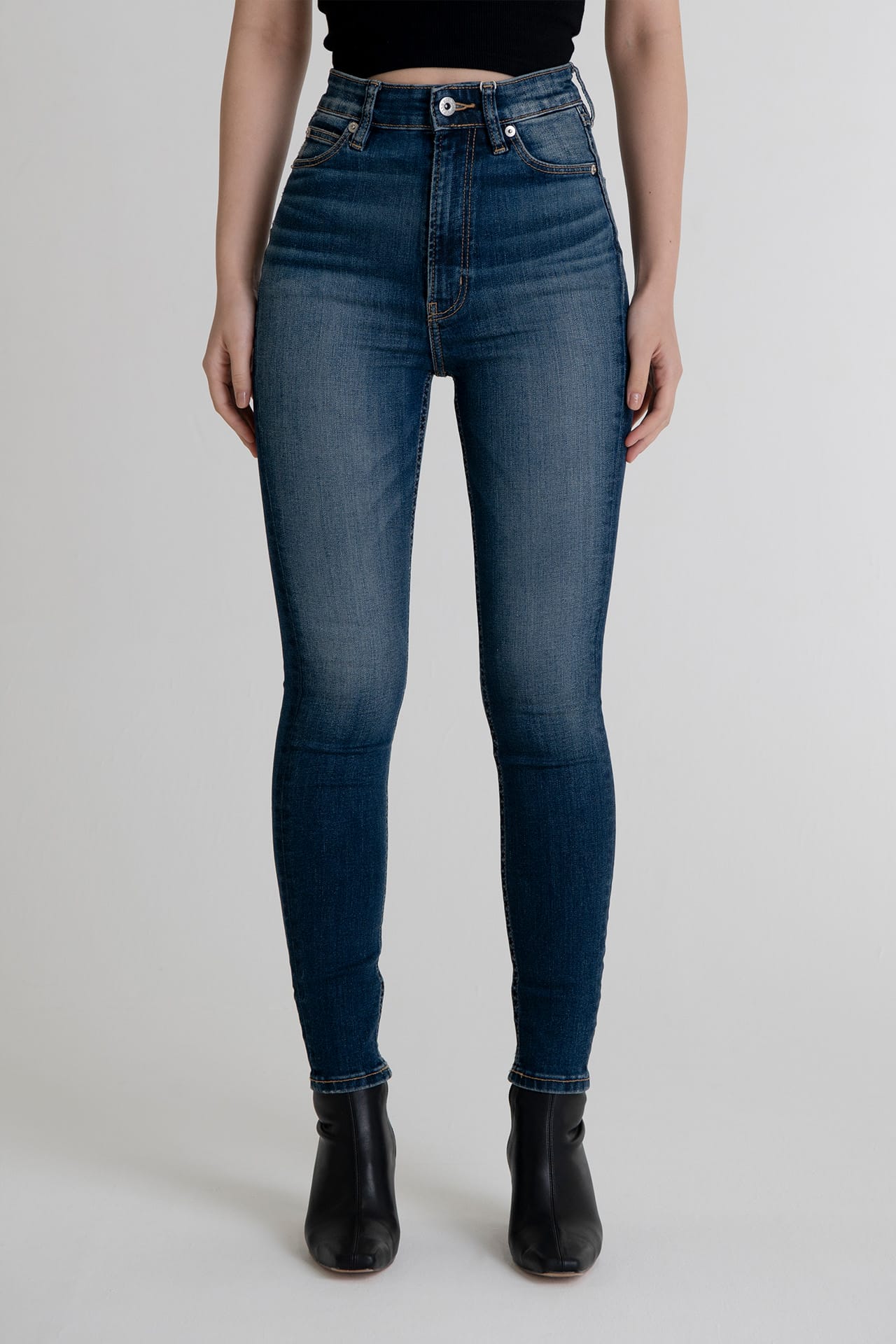 High Rise Skinny Vintage Wash - Dark Indigo front half