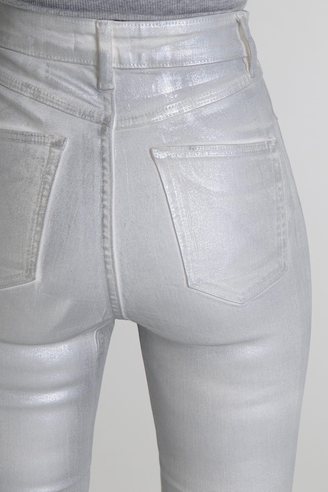 Coated High Rise Skinny - White Model back pocket