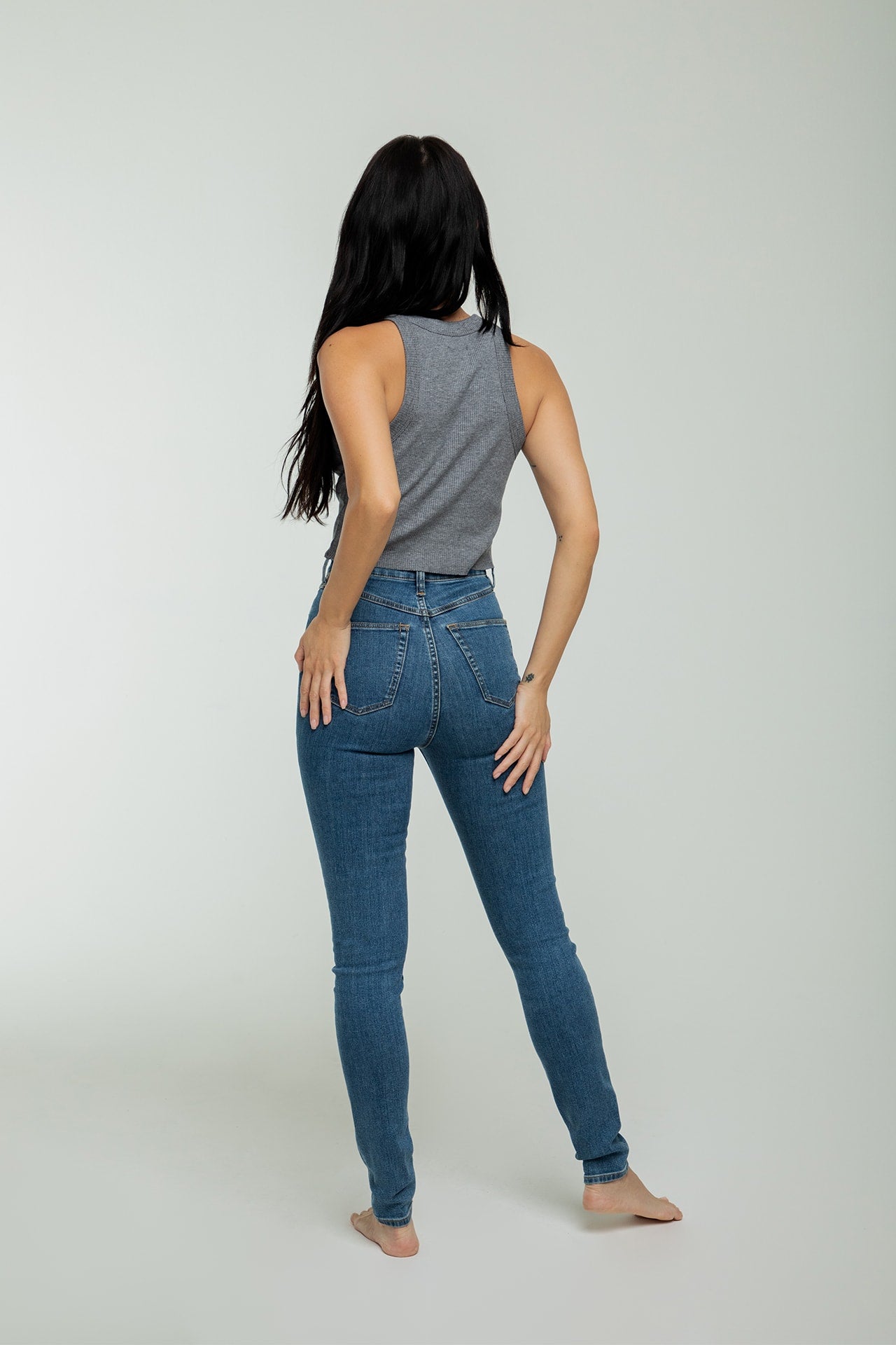 High Rise Skinny - Blue model full back