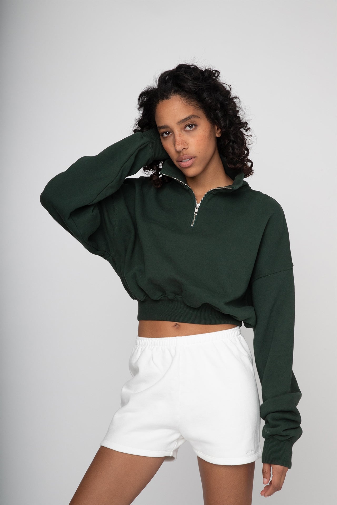 Cropped Half Zip Sweat - Green Model half front 1