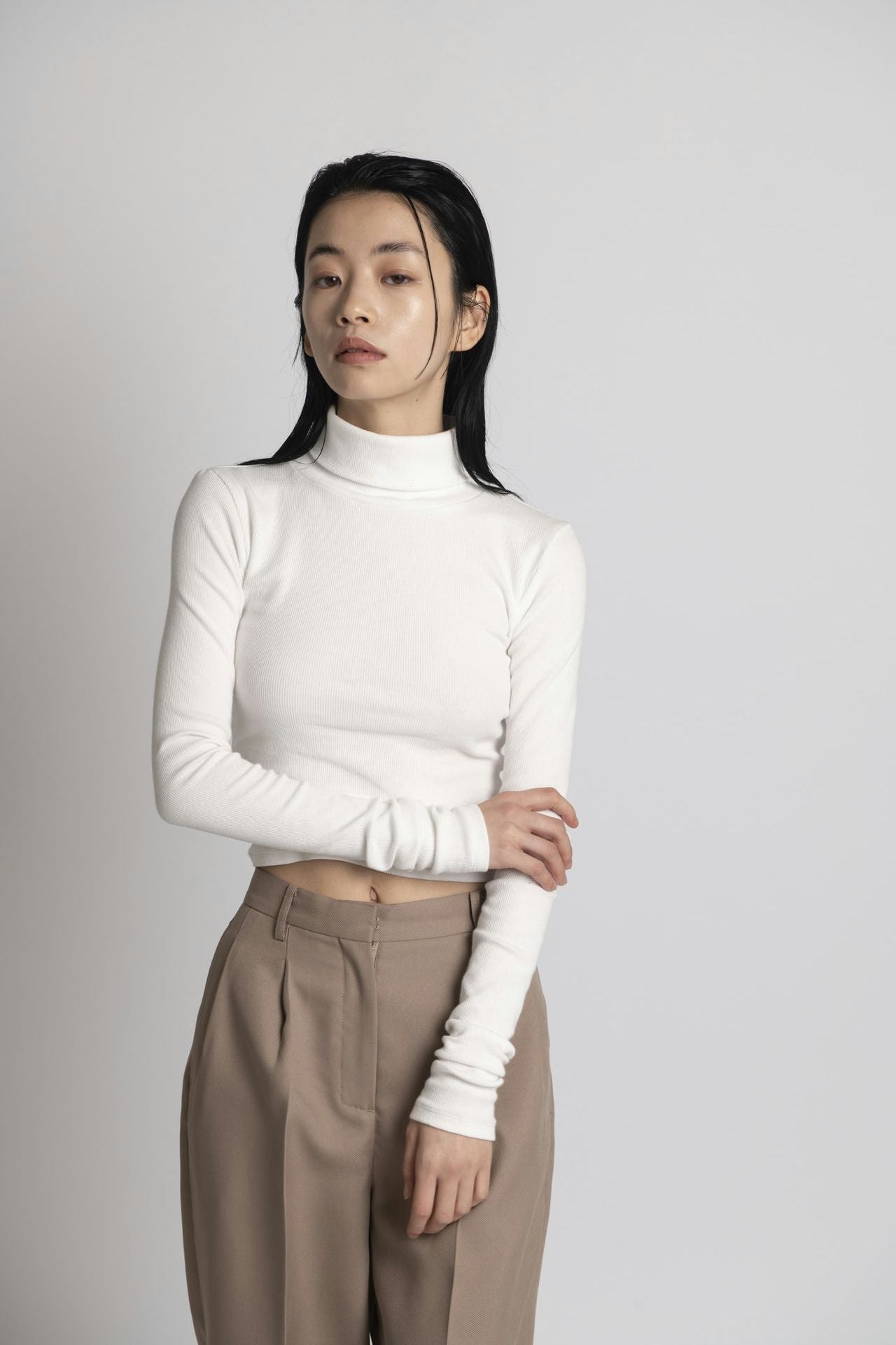 Neo Fitted Turtle Neck