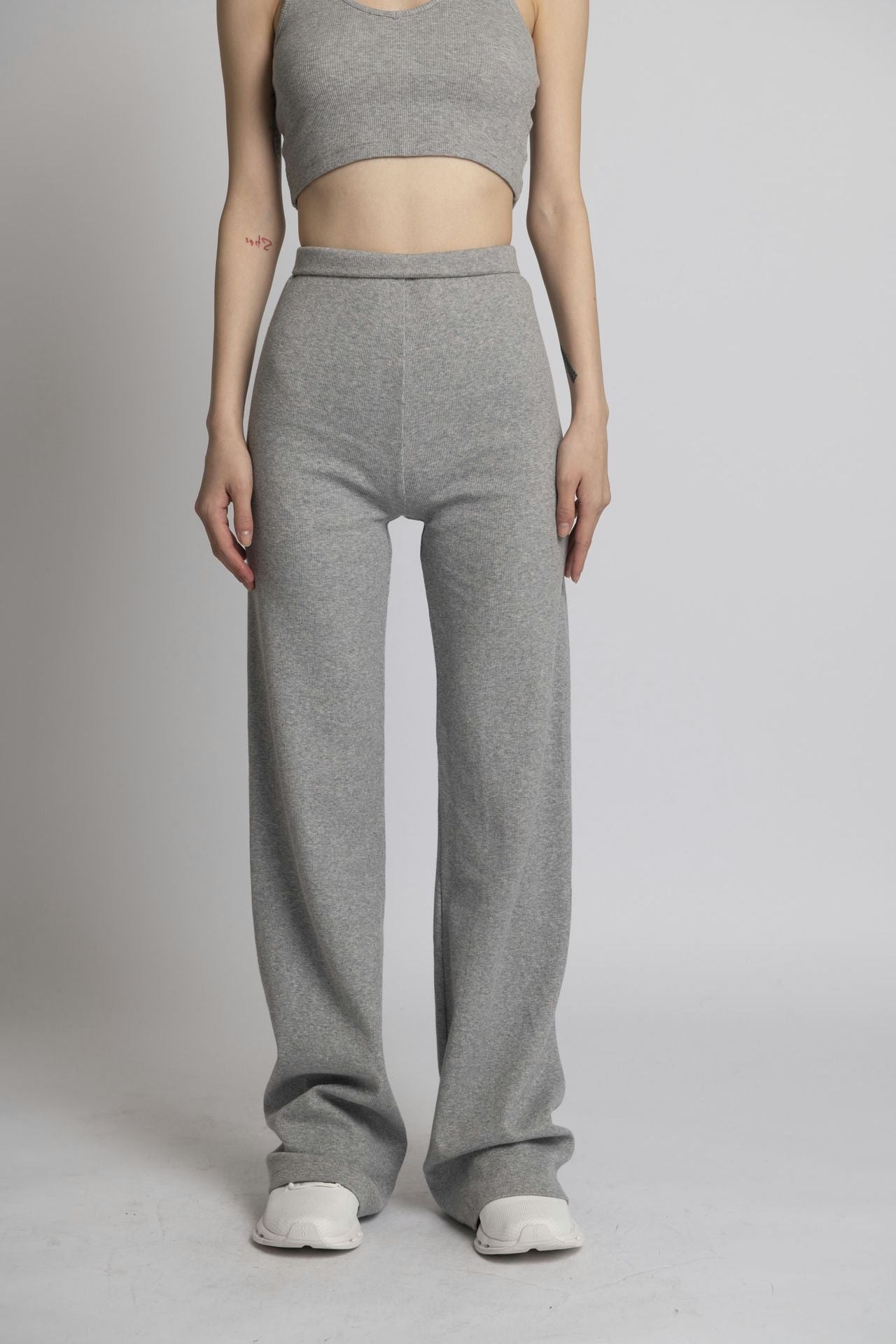 Neo Fitted Wide Pants